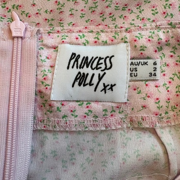 Princess Polly Pink Floral Mini Skirt Womens Size 2 Short Fitted Cute - Picture 3 of 3